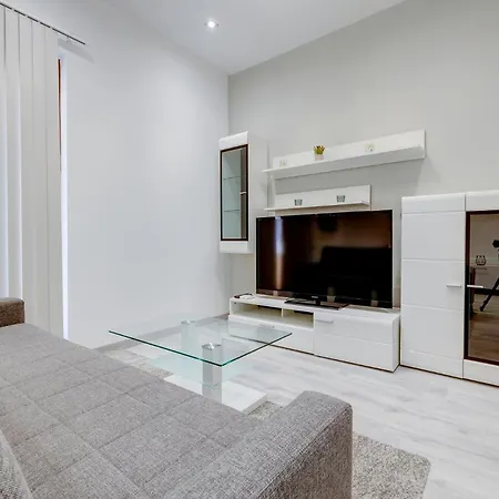 Stylish 2br Steps To The Promenade 公寓