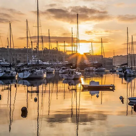 Stylish 2br Steps To The Promenade 公寓 斯利马