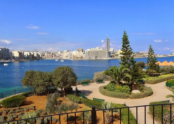 Stylish 2br Steps To The Promenade Sliema