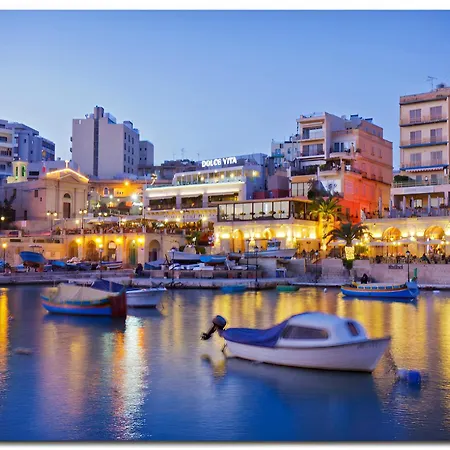 Appartamento Stylish 2br Steps To The Promenade