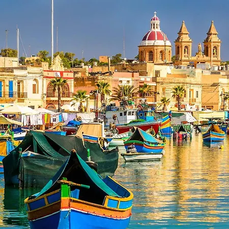Stylish 2br Steps To The Promenade Sliema